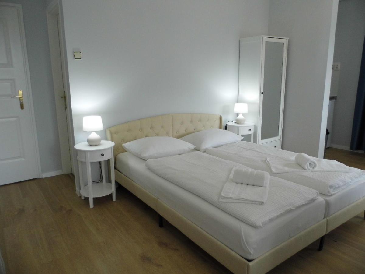 Millennium Villa Кестели Екстериор снимка