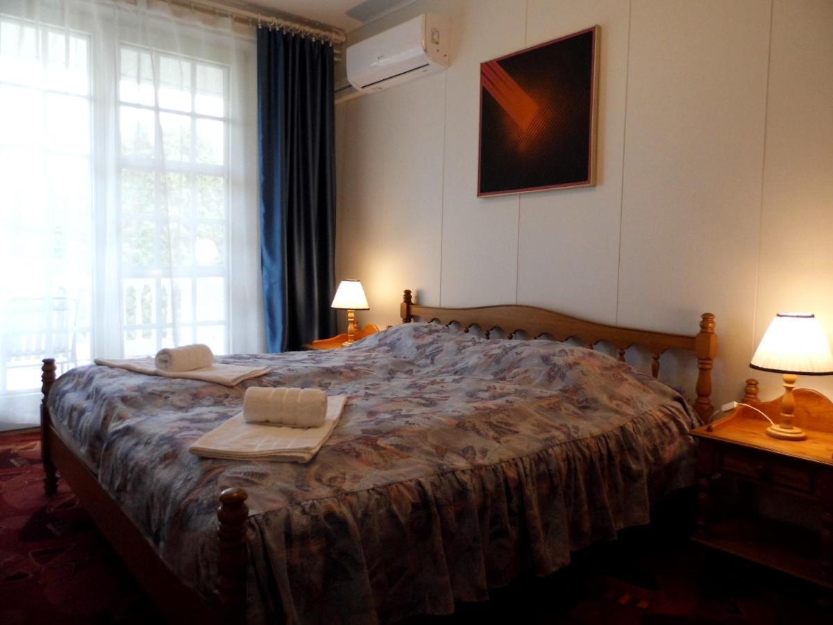 Millennium Villa Кестели Екстериор снимка
