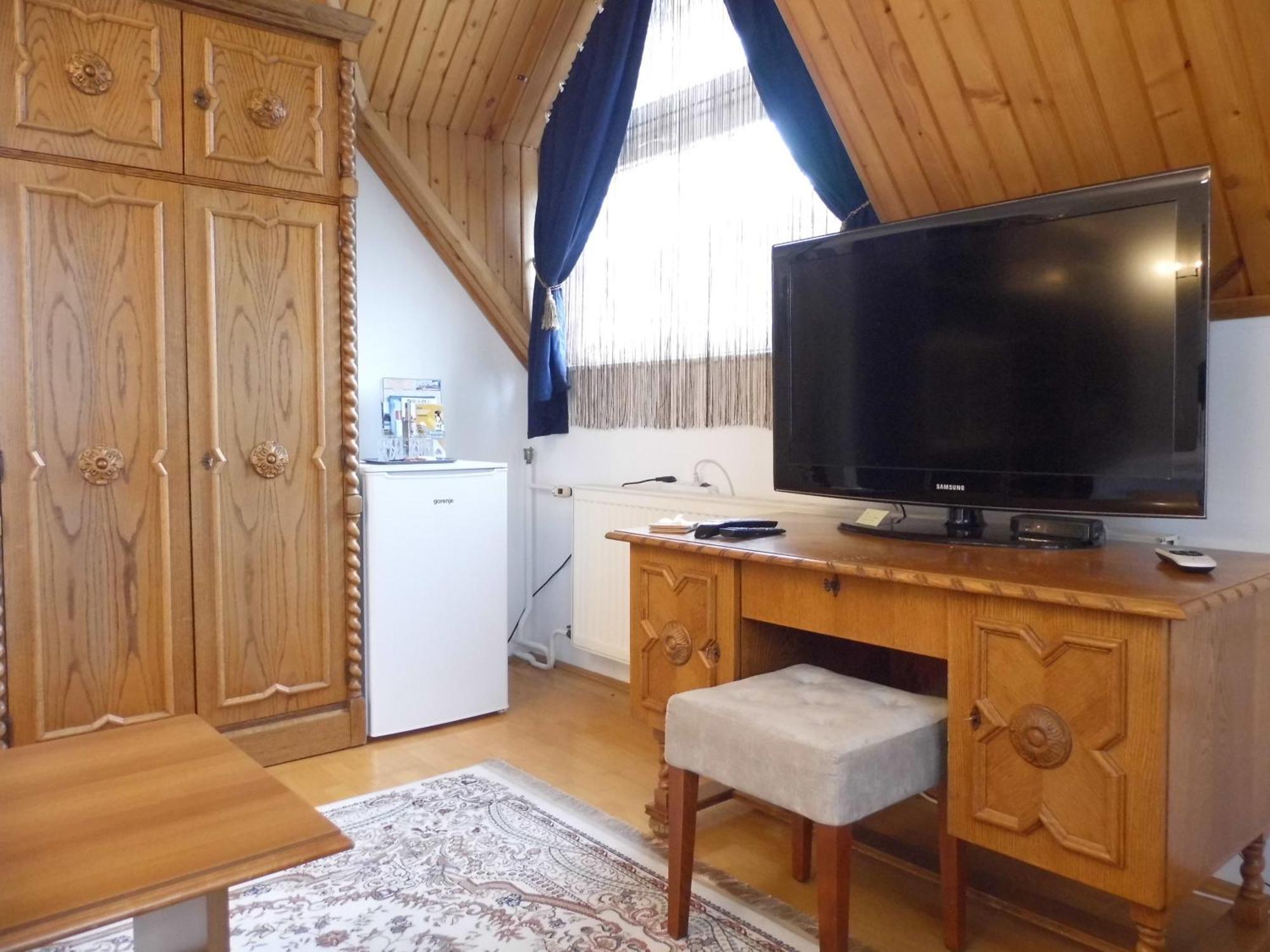 Millennium Villa Кестели Стая снимка